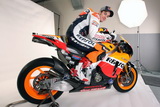 Repsol Honda RC212V Official presentation. MotoGP wallpaper 2011 (HD PHOTO)